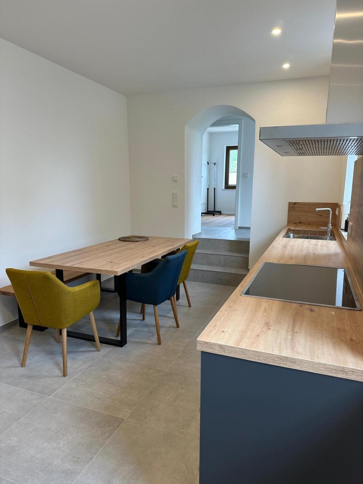 Moselappartements By Weingut Marco Adamy Lösnich Eksteriør bilde