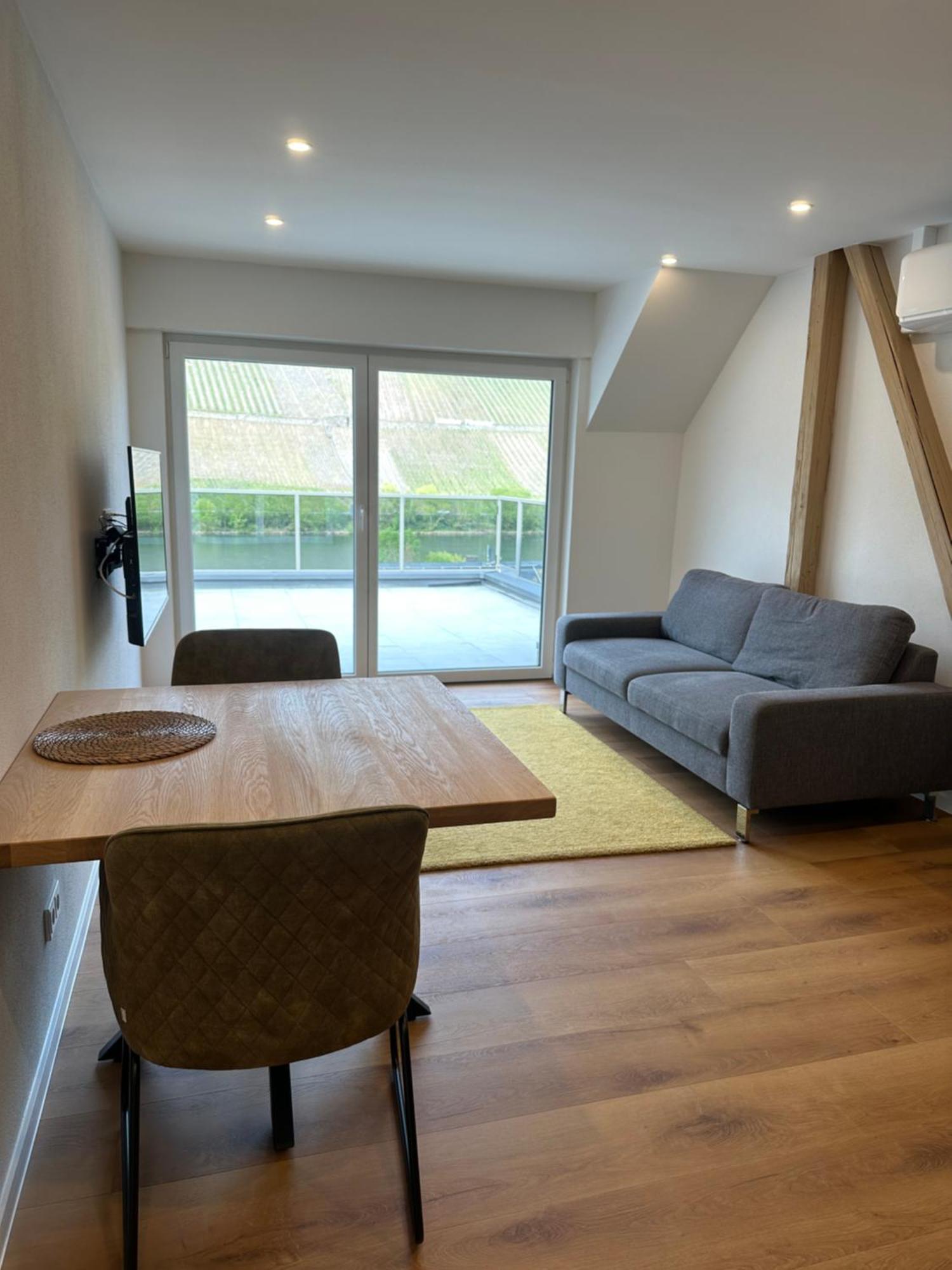 Moselappartements By Weingut Marco Adamy Lösnich Eksteriør bilde
